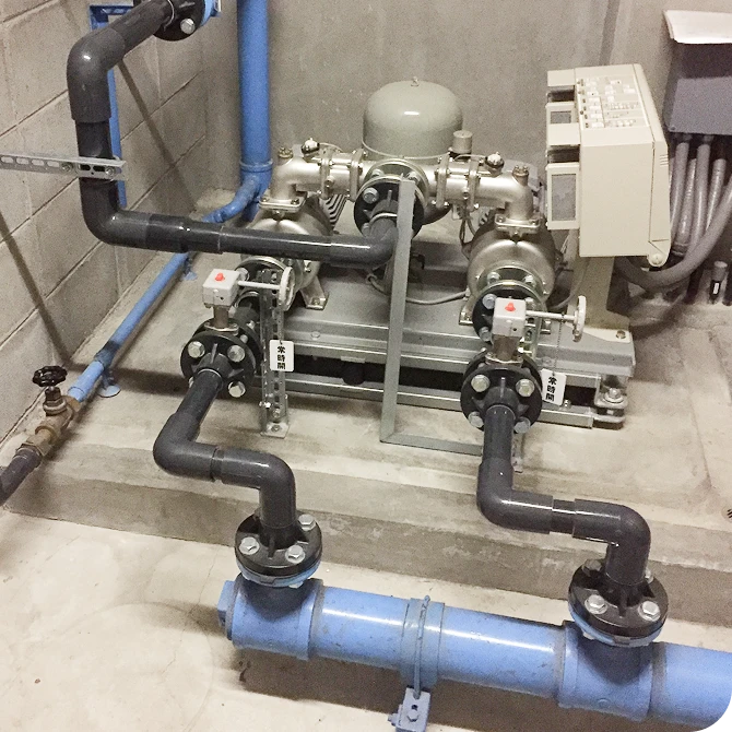 給水加圧ポンプの写真。